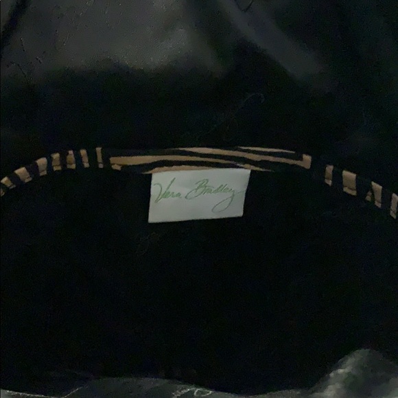 Like new Vera Bradley crossbody purse - Picture 3 of 3